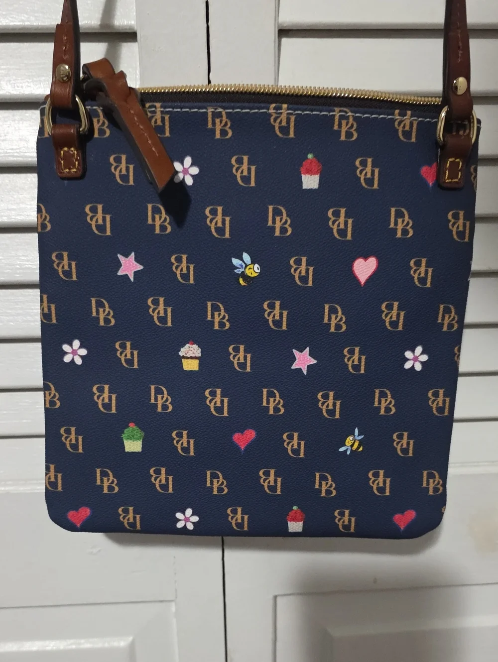 Dooney & Bourke Gretta Novelty Crossbody EUC